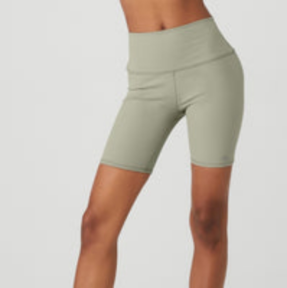 Alo 7" High-Waist Biker Short